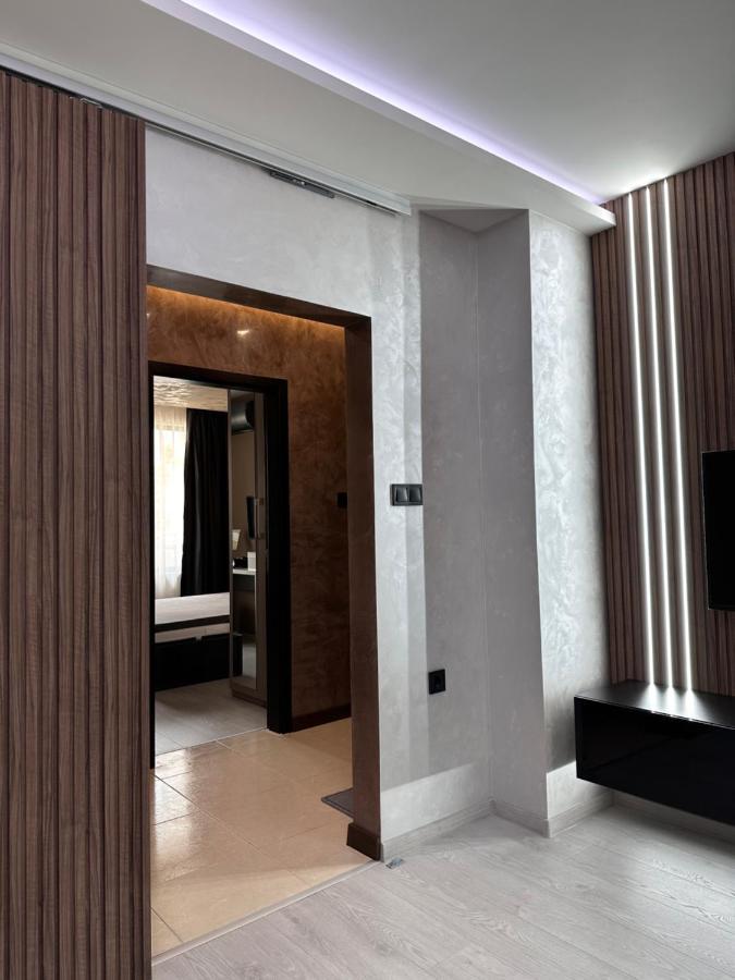 Елегантен Двустаен Апартамент Four Seasons Burgas City Exterior foto